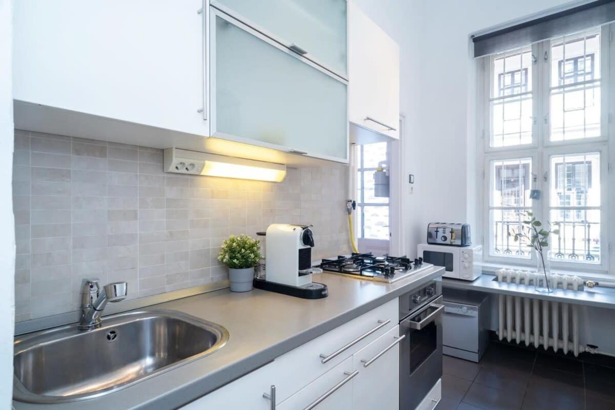 Lovely Downtown Apartment Close To The Basilica Budapest Kültér fotó