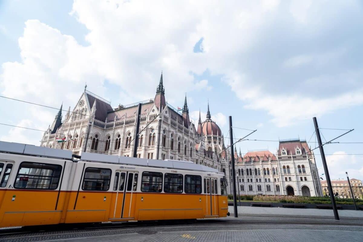Lovely Downtown Apartment Close To The Basilica Budapest Kültér fotó