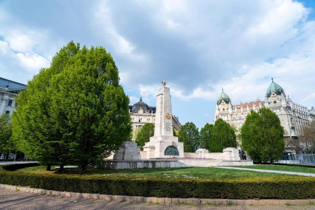 Lovely Downtown Apartment Close To The Basilica Budapest Kültér fotó